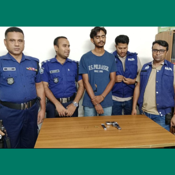 কুষ্টিয়ার দৌলতপুরে বিদেশি অস্ত্র ও গুলিসহ যুবক আটক