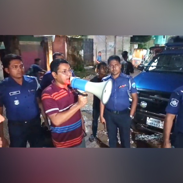 লক্ষ্মীপুরে পুলিশের বিশেষ অভিযানে মাদকসহ
