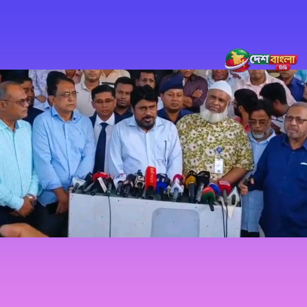 বগুড়ায় ইন্টার্ন চিকিৎসকদের কর্মবিরতি প্রত্যাহার...