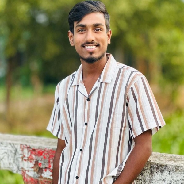 টাঙ্গাইলের কালিহাতীতে ঘরের ভেতর থেকে যুব