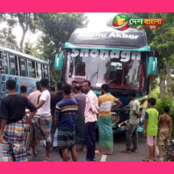 বাগেরহাটের ফকিরহাটে বাসের ধাক্কায় ভ্যানয