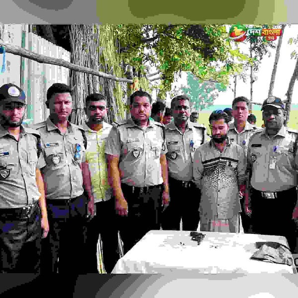 পাংশায় বিদেশি আগ্নেয়াস্ত্র ও গুলিসহ যুবক গ্রেপ্তার...
